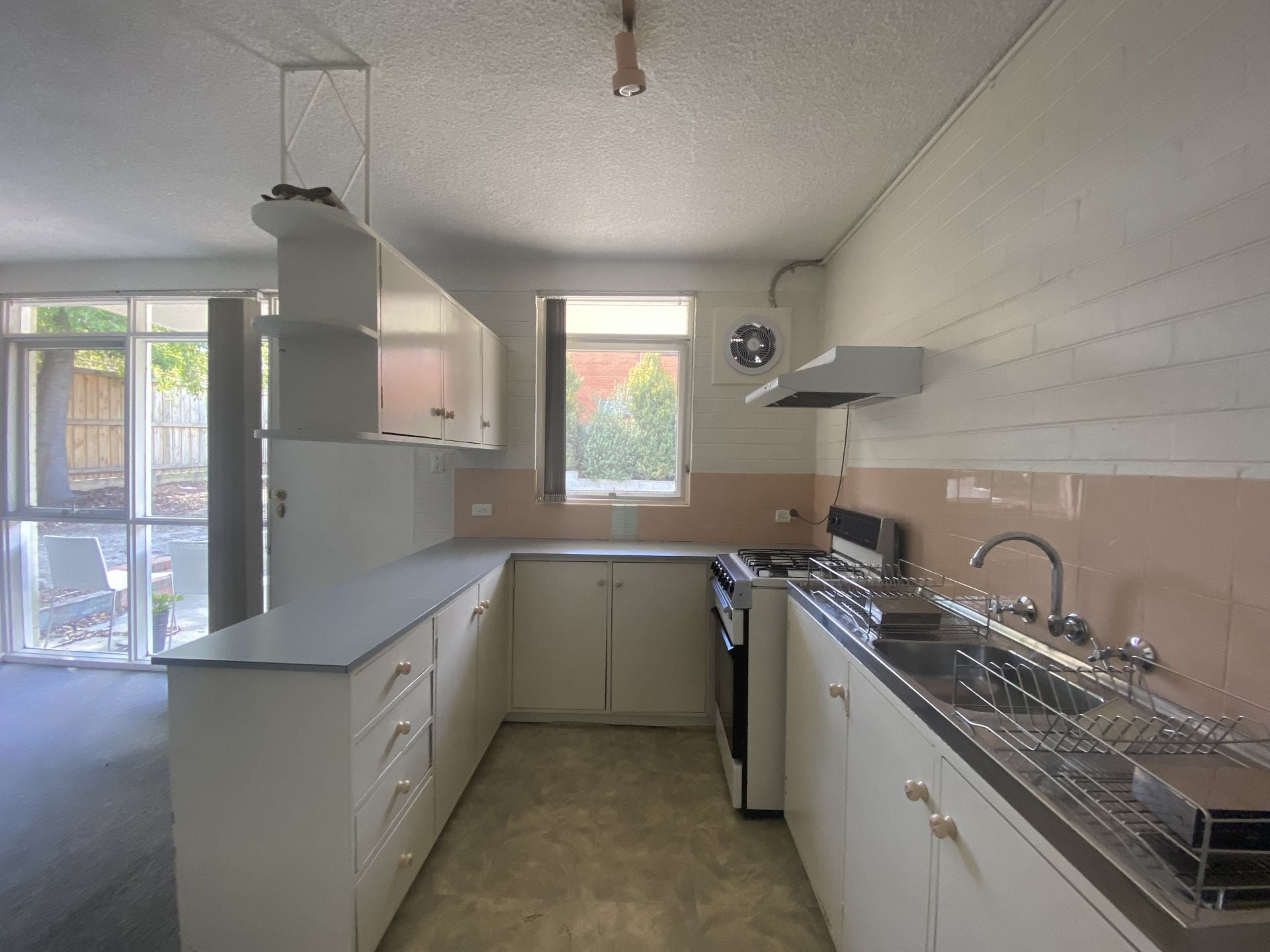 A Pocket in Pender to call home!