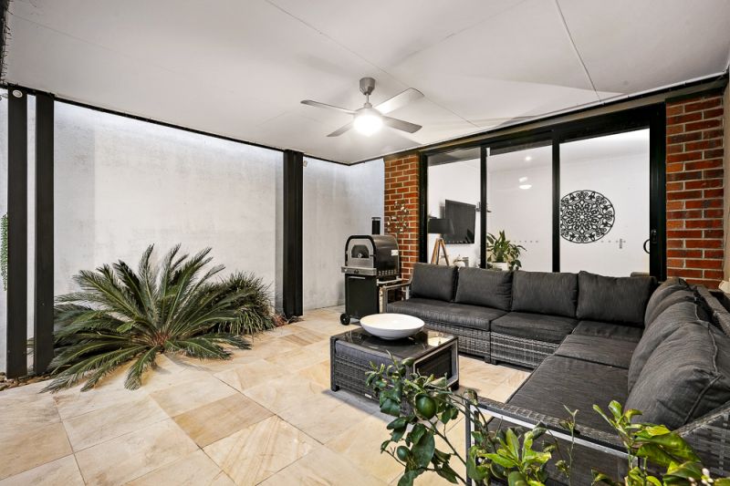 5 Stonybrook Boulevard, Hillside - Thumbnail 6