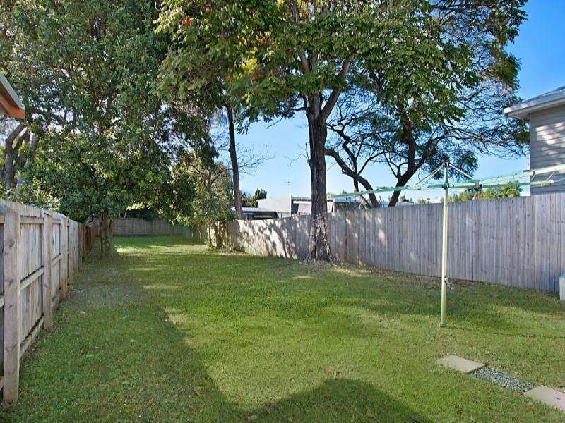 16 Currumbin Creek Road CURRUMBIN QLD, Currumbin - Thumbnail 5