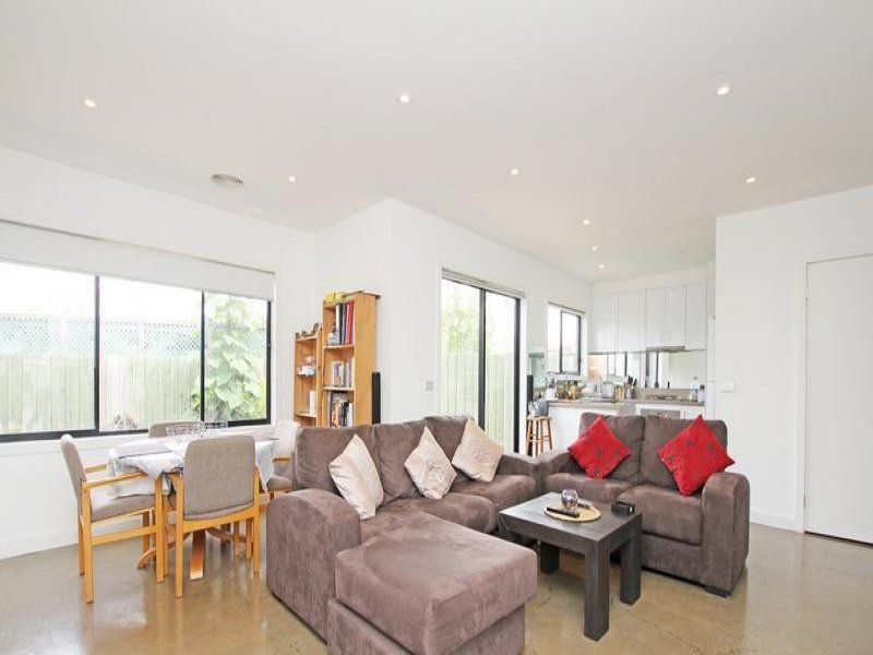 4/1 Lark Street, Altona - Thumbnail 3