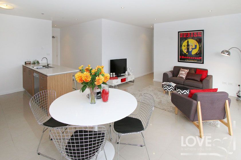 PREMIUM LIVING. PRIME LOCATION
