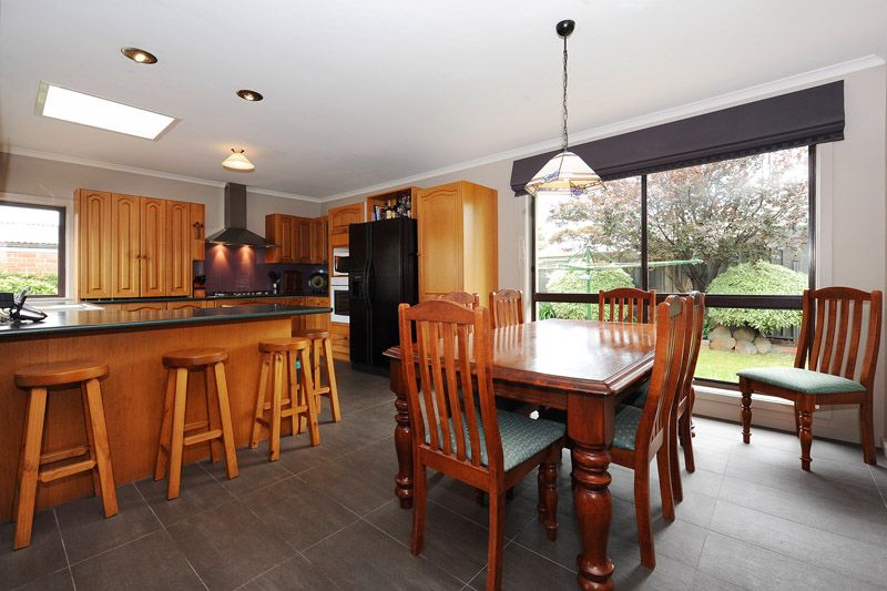 4 Chorley Avenue, Altona - Thumbnail 2