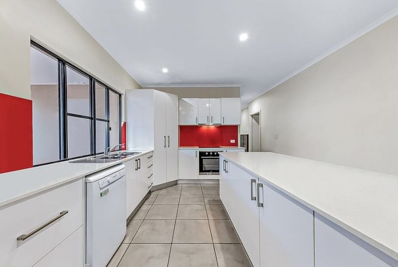 21 Fairweather Rd, Cannonvale Taylors Property Specialists