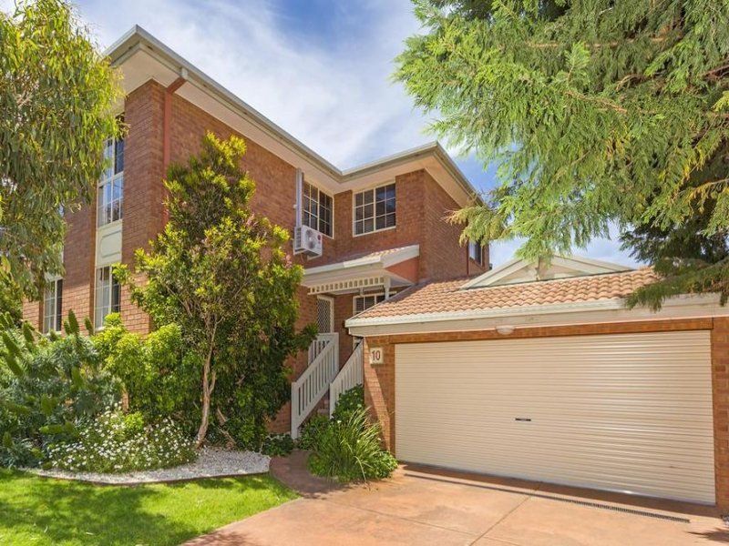10 Coutta Court OCEAN GROVE VIC, Ocean Grove - Thumbnail 2
