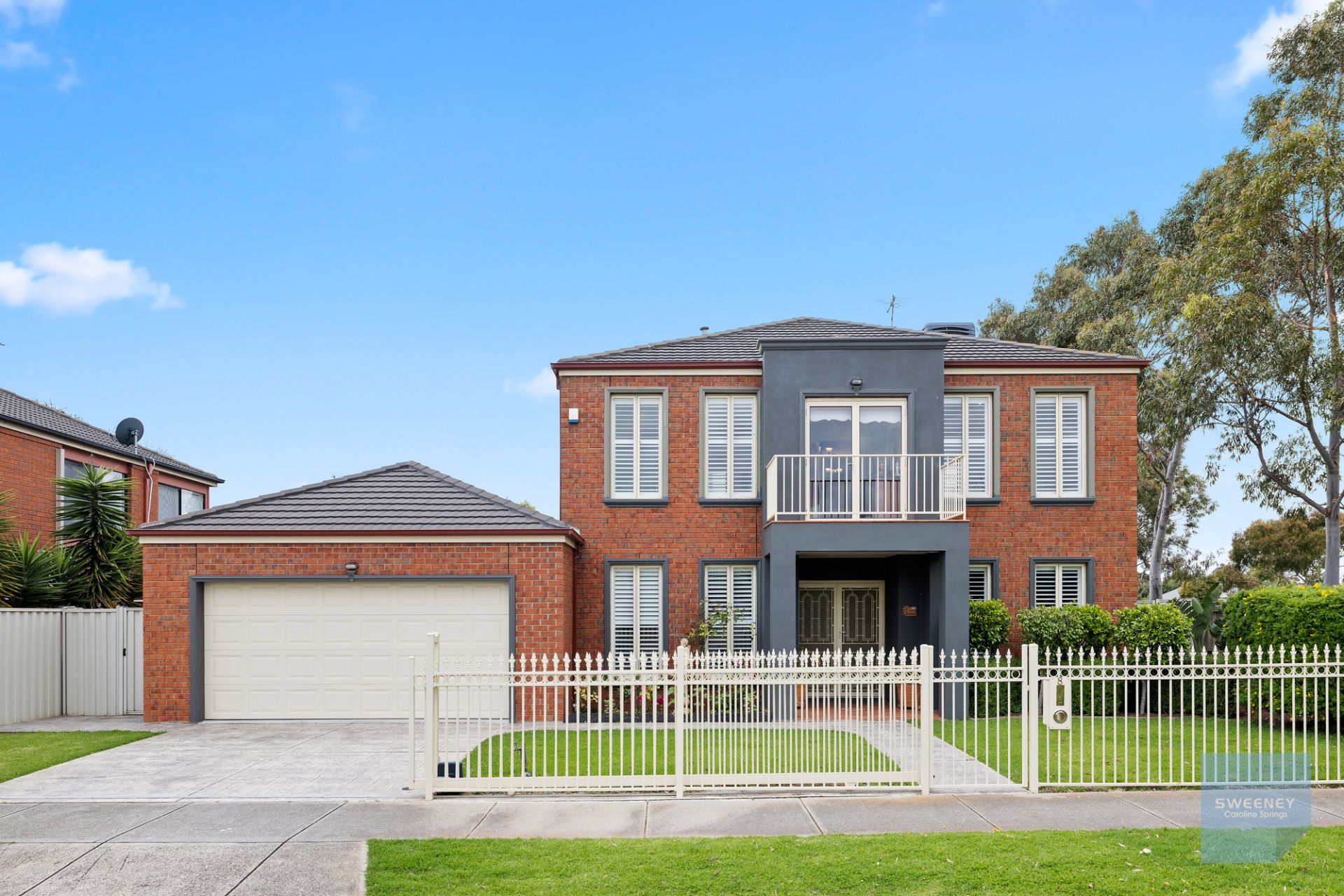 8 Hammersley Place, Caroline Springs - Thumbnail 2