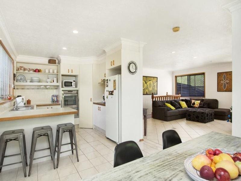 2/65 Bimbadeen Avenue BANORA POINT NSW, Banora Point - Thumbnail 6