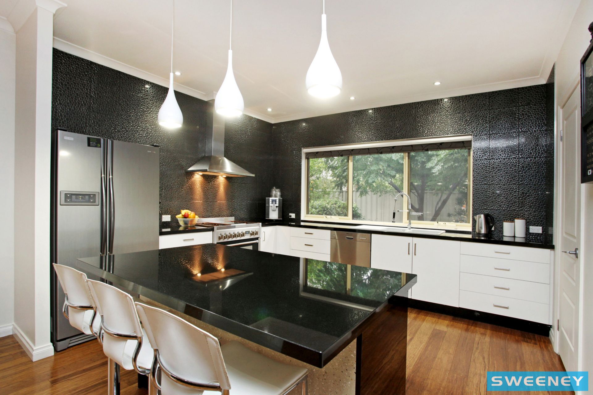 17 Lauriston Quay, Caroline Springs - Thumbnail 3