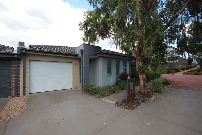 31 Botany Drive, Carrum Downs VIC