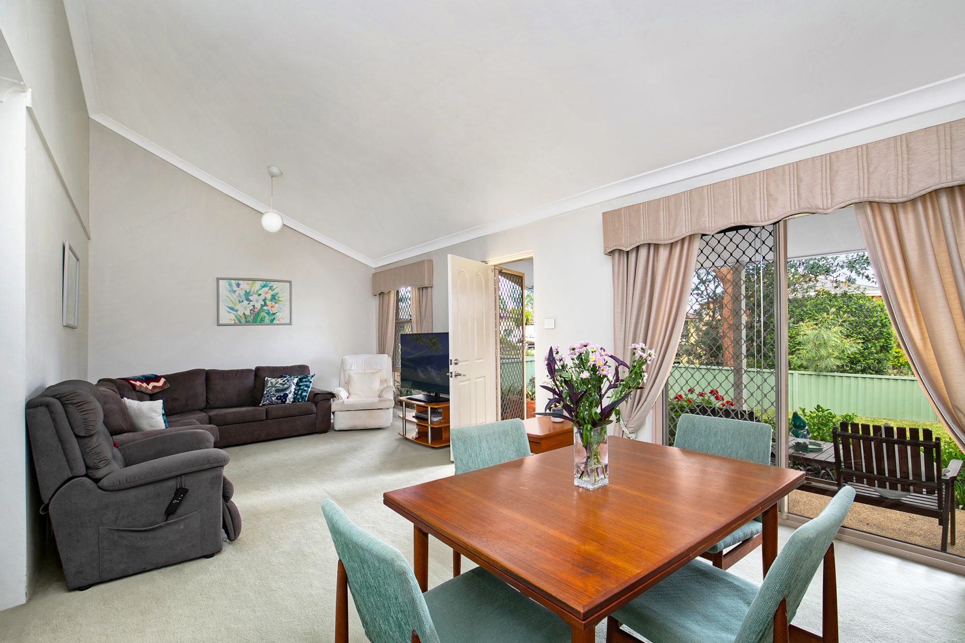 2A/63 Bellingara Road, Miranda, Miranda - Thumbnail 3