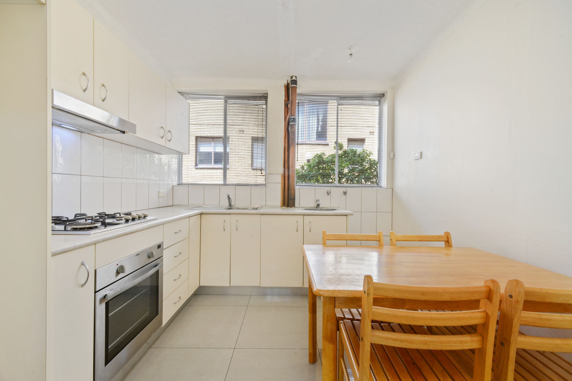 Real Estate For Lease 4/159 Hawkesbury Road Westmead , NSW