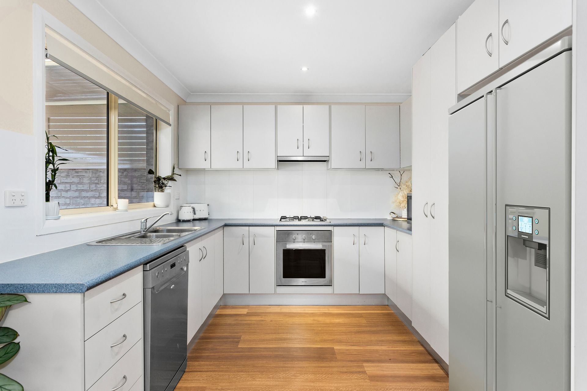 Real Estate For Sale 1/4 Forest Grove Drive Kanahooka , NSW