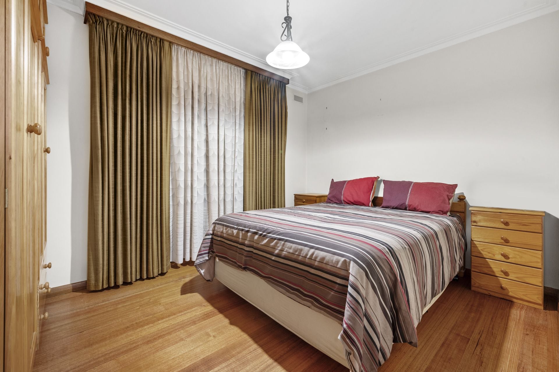 WHAT A BEAUTY!  LAND APPROX 640m2