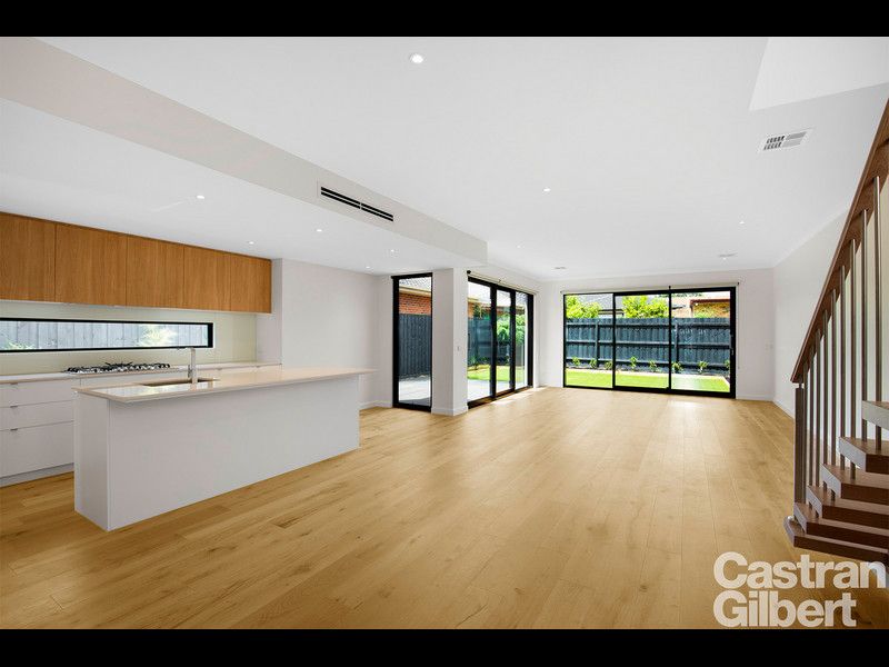 76B Oakleigh Road, Carnegie - Thumbnail 3