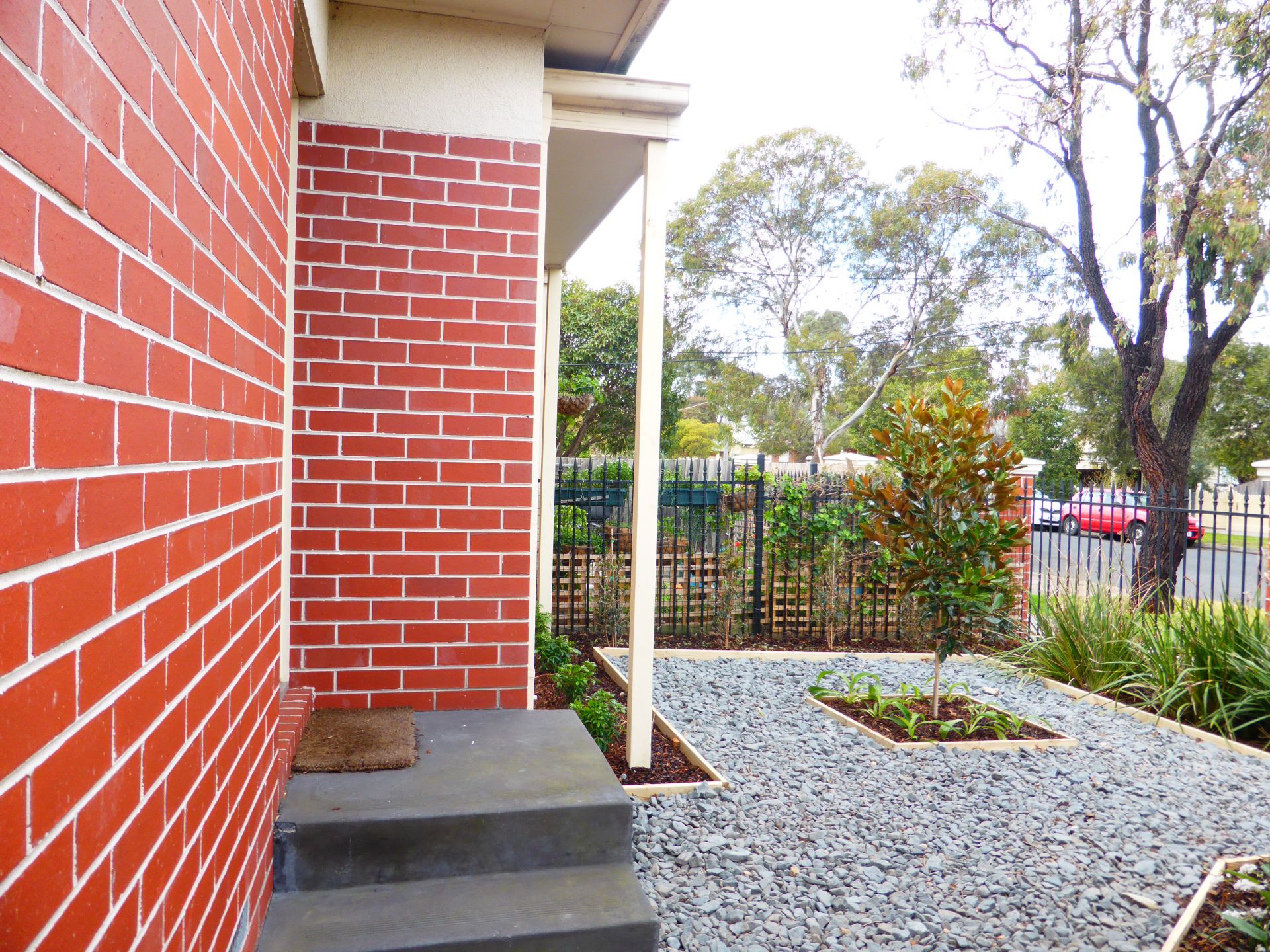 Modern & Secure Villa Unit!