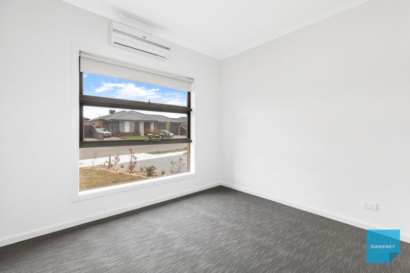 1 Portofino Crescent, Fraser Rise - Thumbnail 7
