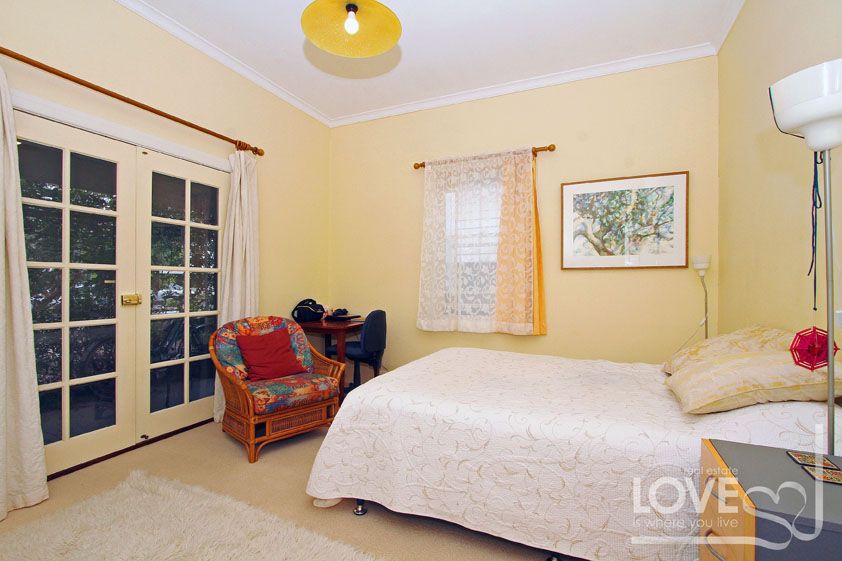 Charming Family Home - Furnished or Unfurnished, Take Your Pick!
