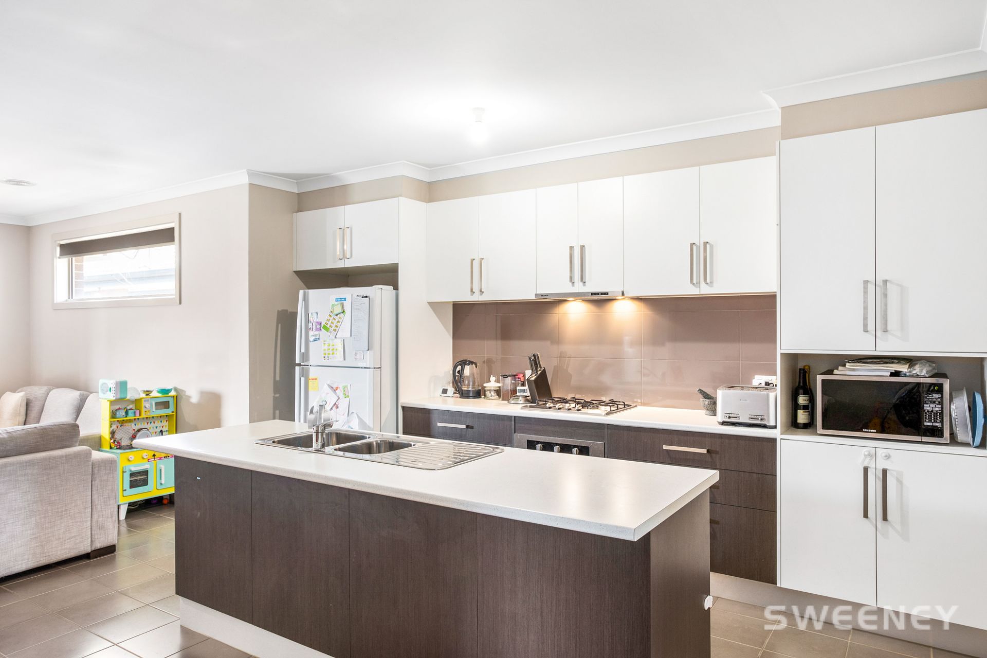 1/6 Burnett Court, Altona Meadows - Thumbnail 7