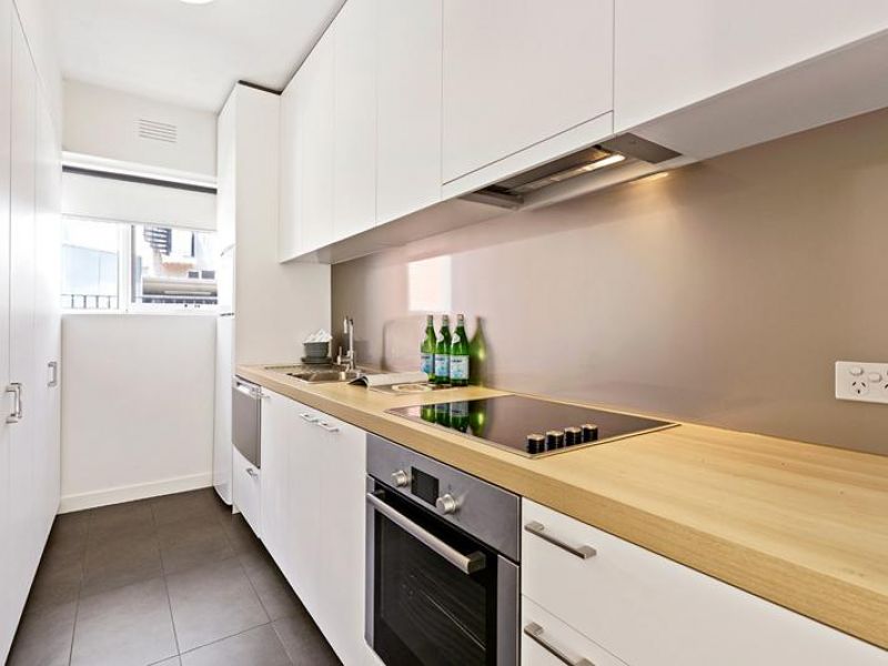 6/47 Spenser Street, St Kilda - Thumbnail 8