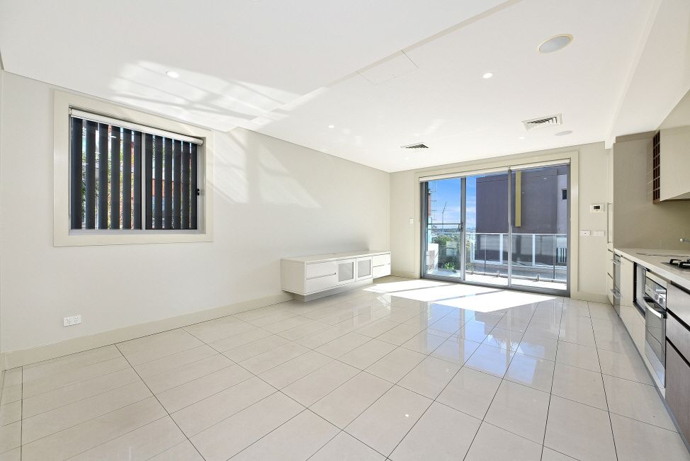 3/62 Lyons Road Drummoyne NSW 2047 Unit for Rent 6738089 CobdenHayson