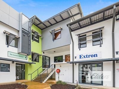 OWNER OCCUPY OR INVEST - SECONDS TO GASWORKS!