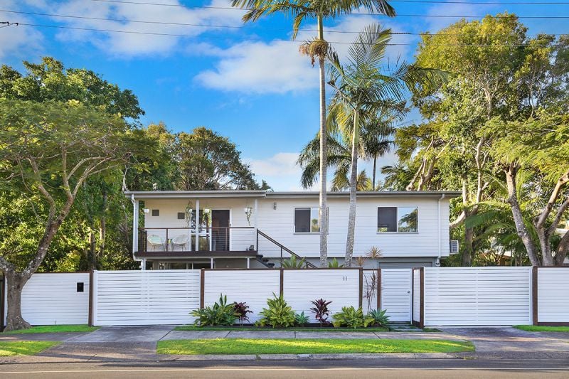 11 Palm Drive Mooloolaba QLD, Mooloolaba - Thumbnail 2