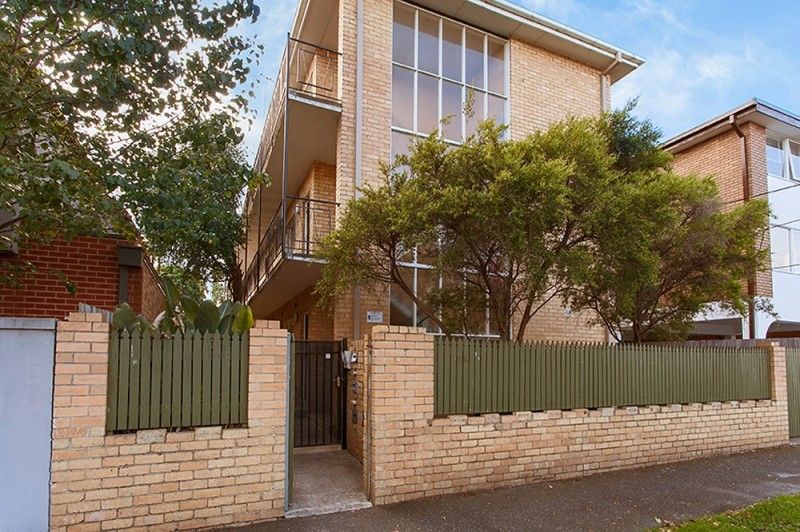2/98 Grosvenor Street, St Kilda East - Thumbnail 2