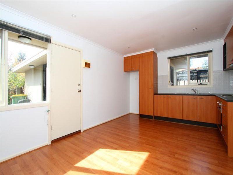 Terrific Villa With A Huge Courtyard!