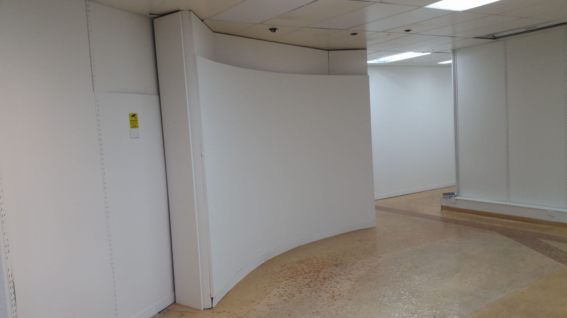 Excellent Retail Opportunity in Greensborough Plaza