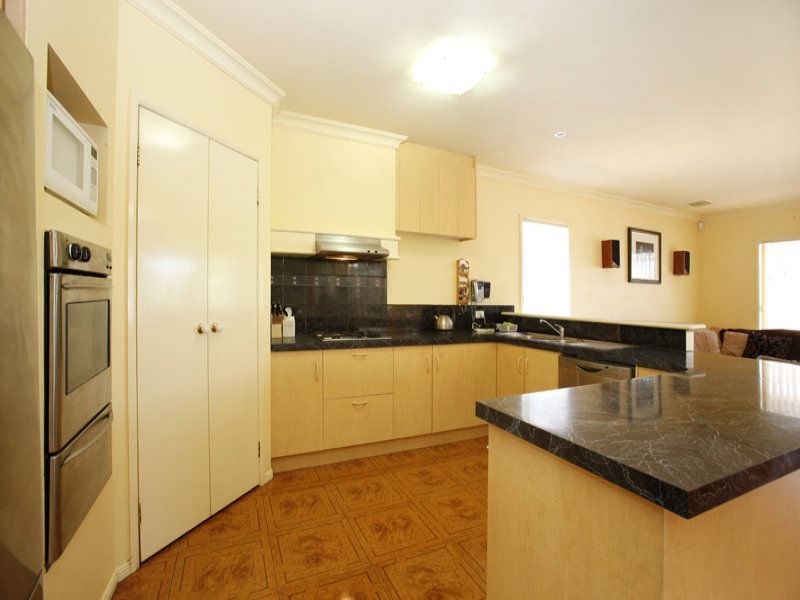 31 Kingfisher Drive, Seabrook - Thumbnail 6