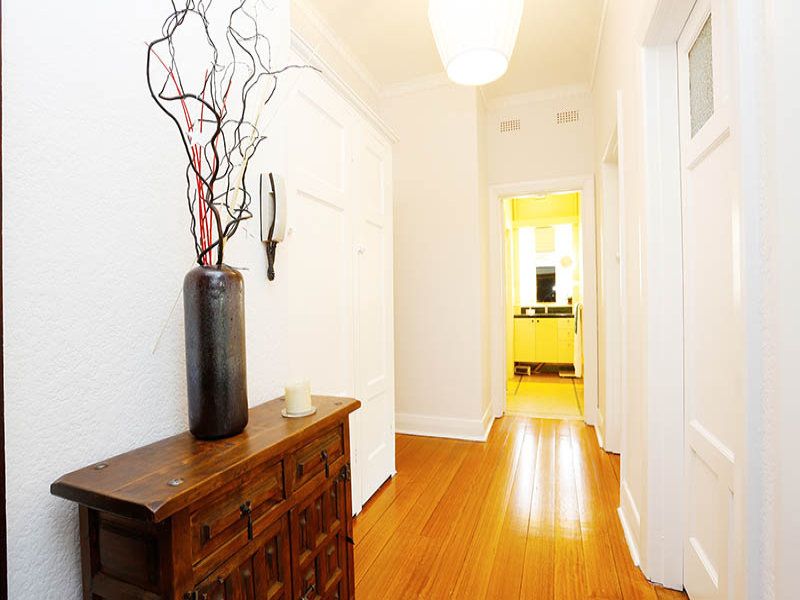 2/1A Dickens Street, Elwood - Thumbnail 3