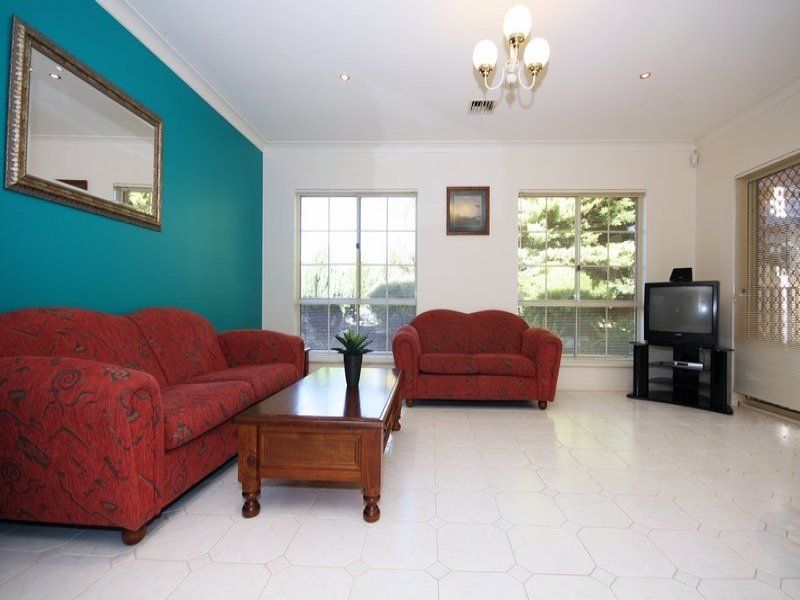 Real Estate For Sale 32 Petworth Parade Greenwith , SA