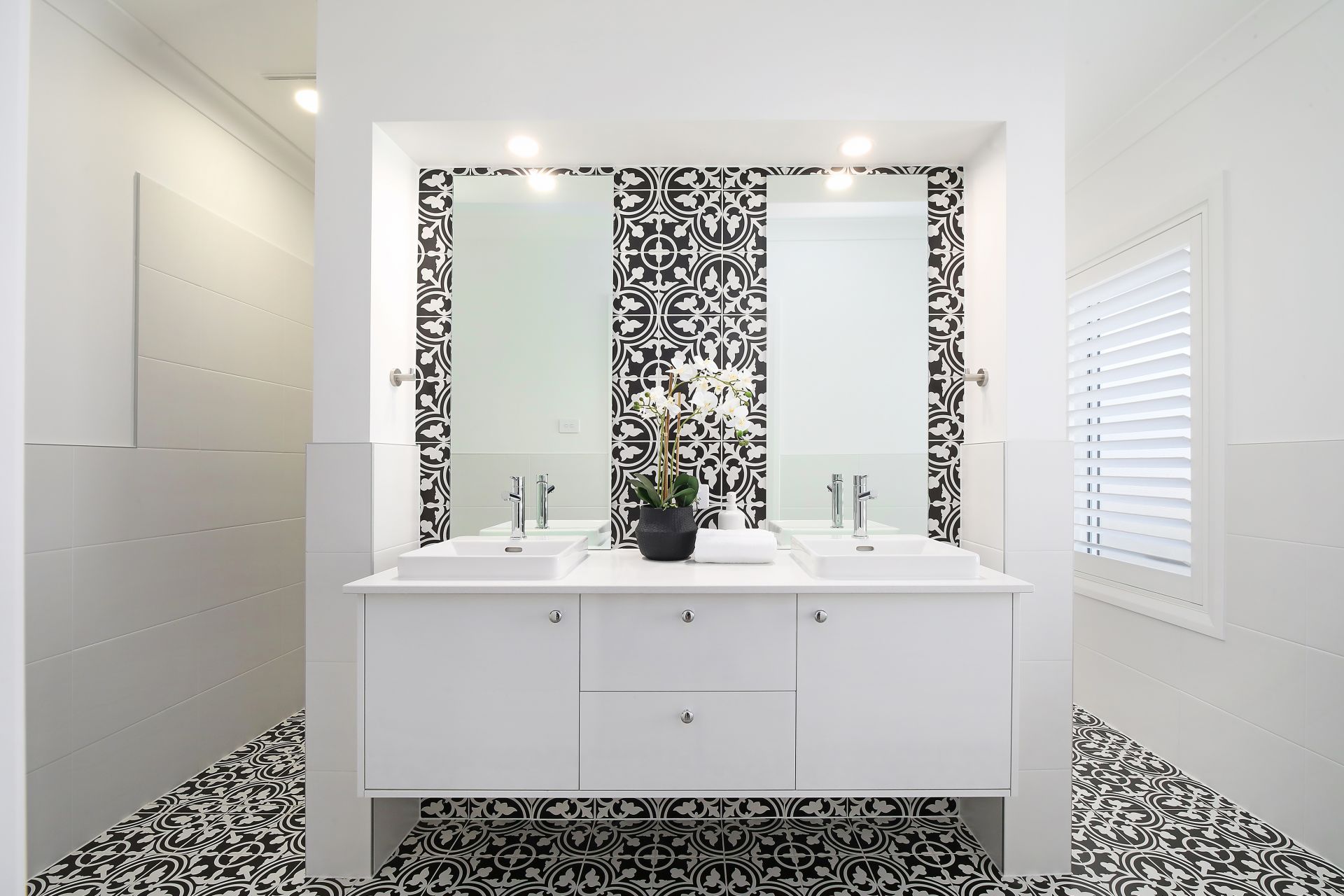 Real Estate For Sale 27 Bungary Road Norah Head , NSW