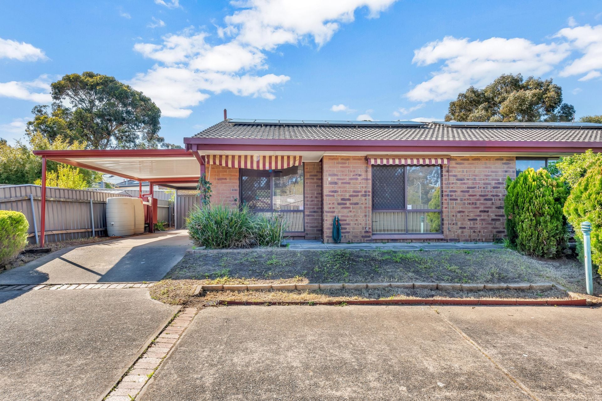1/4 Jeanette Court, Aberfoyle Park - Thumbnail 2