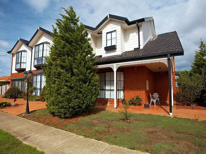 22 Ocean Grove, Point Cook - Thumbnail 2