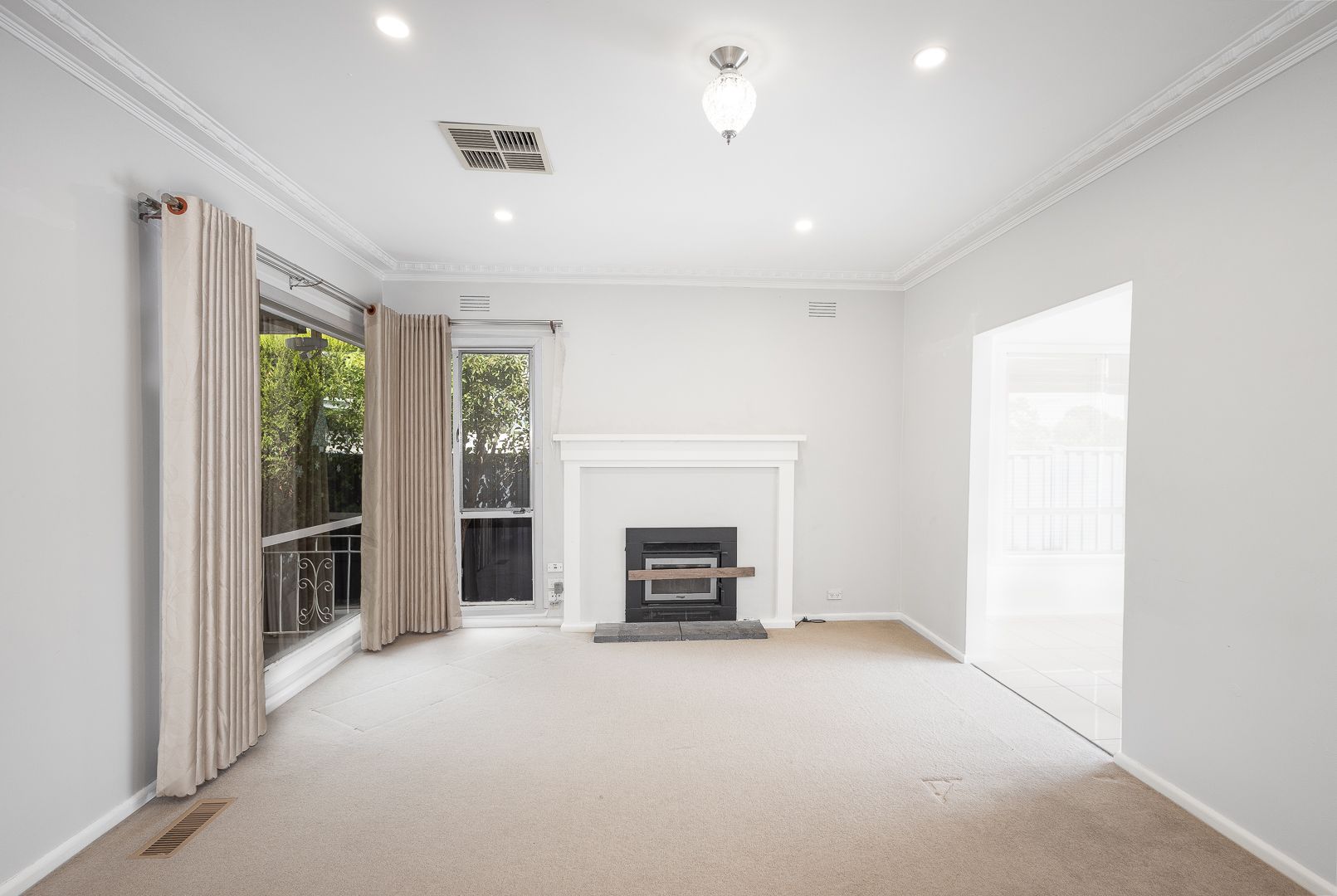 Charming 3 Bedroom Home for Rent