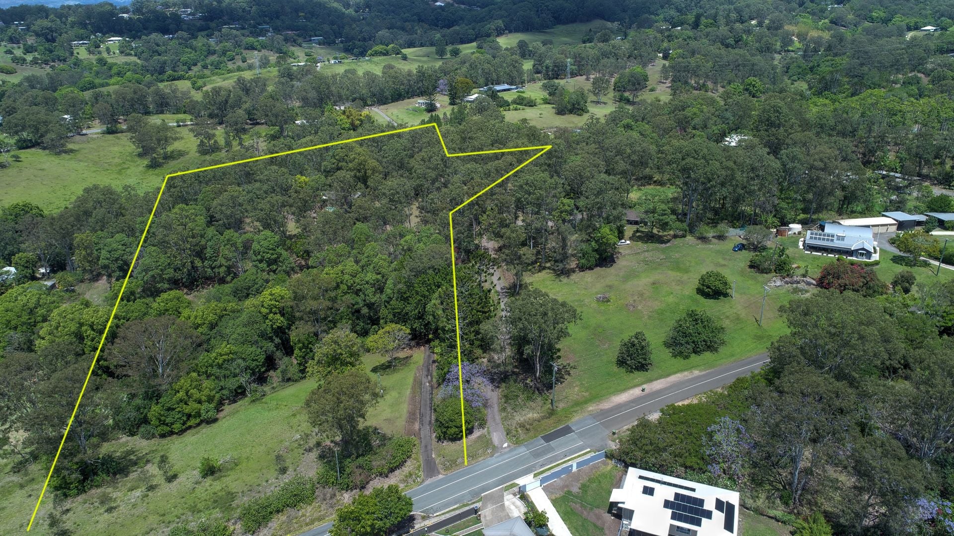 102 Burnside Road Nambour QLD, Nambour - Thumbnail 2