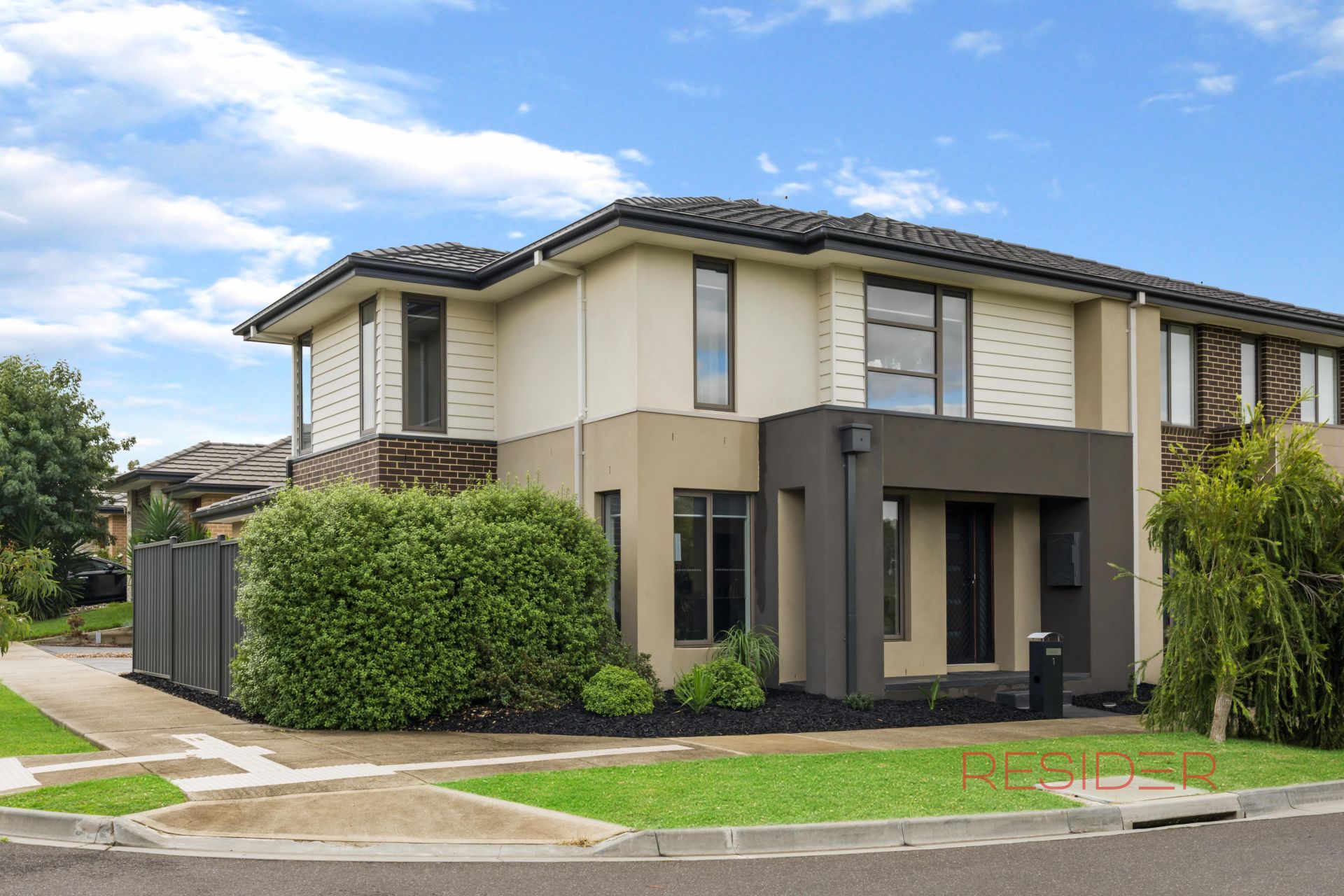 1 Cantona Parkway Mernda, 1 Cantona Parkway Mernda - Thumbnail 3