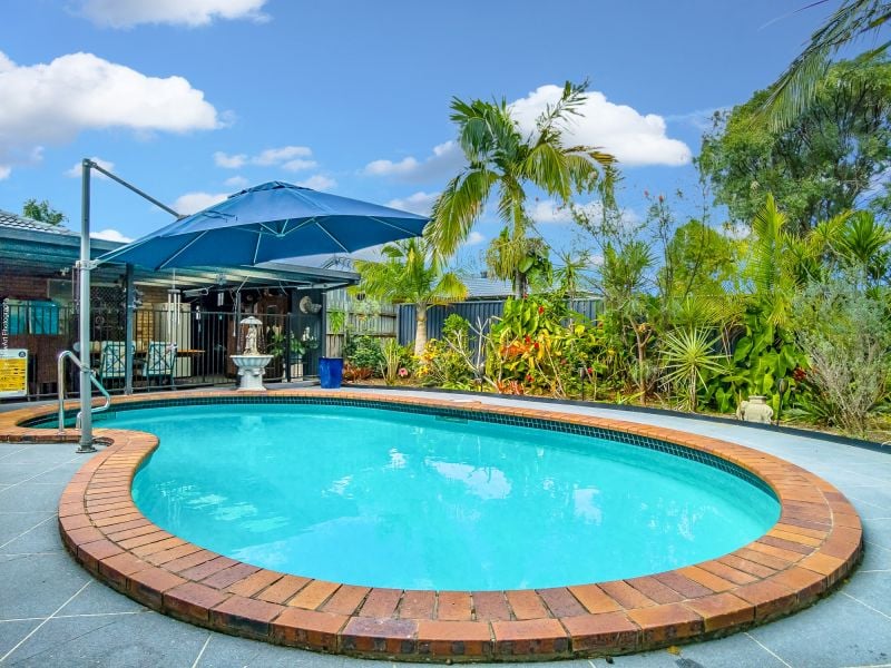 » House For Sale 26 Bowerbird Avenue Eli Waters