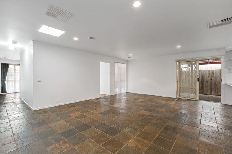 3 Charles Grimes Place, Seabrook - Thumbnail 4