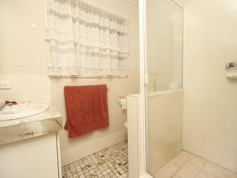 33 Cooinda Crescent MAROOCHYDORE QLD, Maroochydore - Thumbnail 8