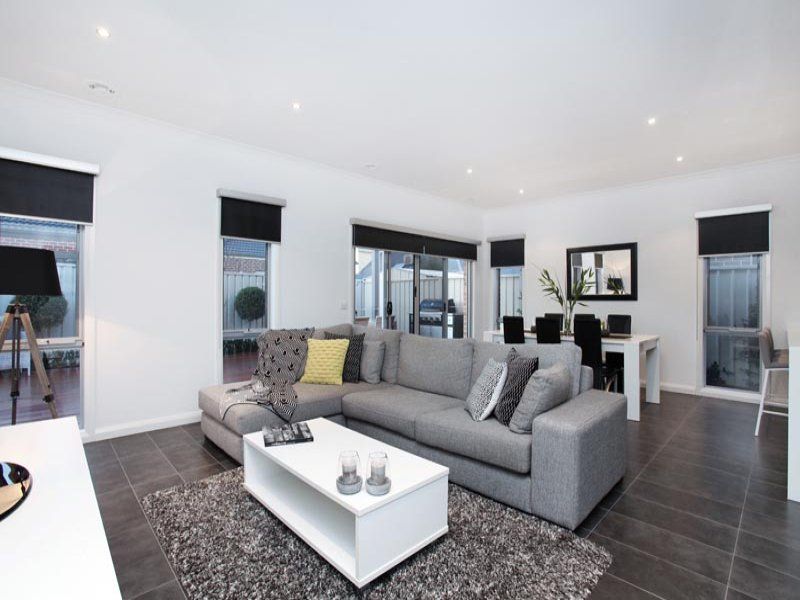 39 Daly Circuit, Caroline Springs - Thumbnail 7