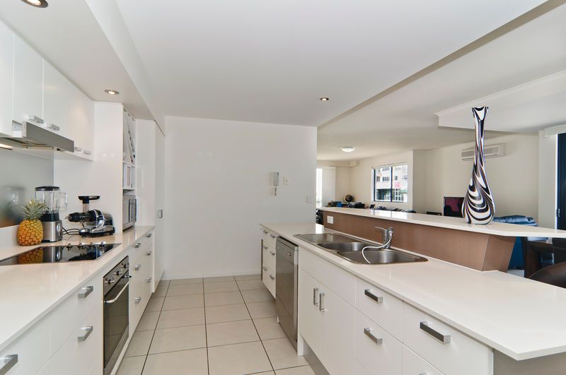 6/71-73 Duporth Avenue Maroochydore QLD, Maroochydore - Thumbnail 3