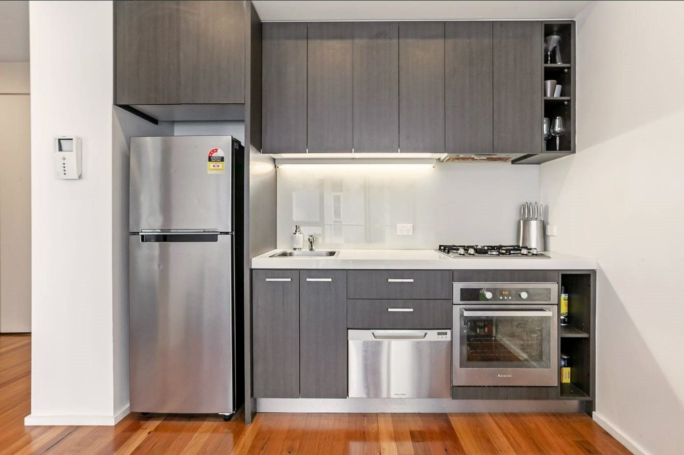 Unbeatable location and space