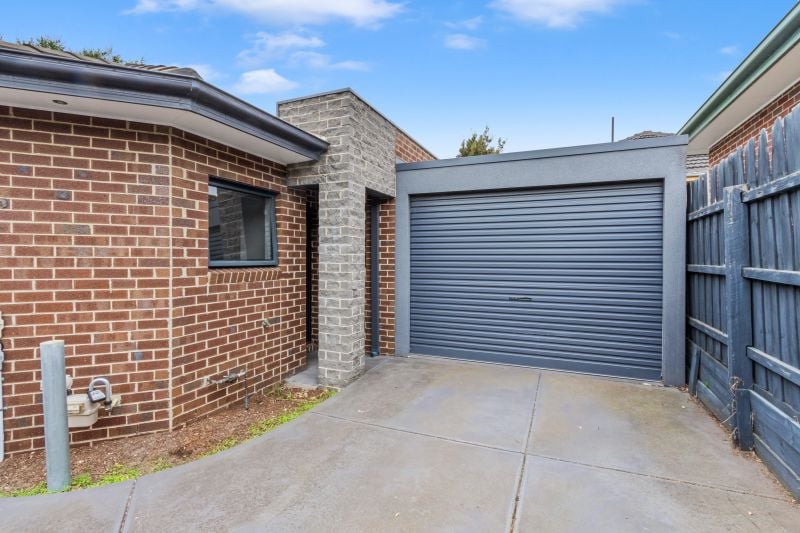 4/41 McMahon Road, Reservoir