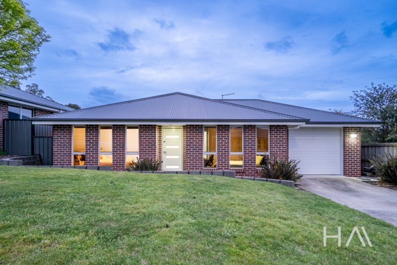 12 Butler Avenue Riverside, Riverside - Thumbnail 2