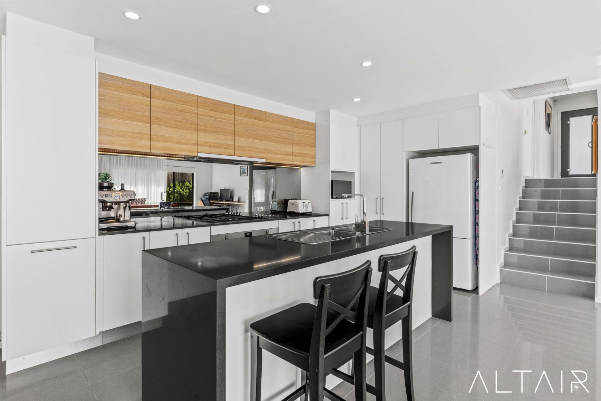 6 Salcole Street, Casey, ACT, Casey - Thumbnail 6