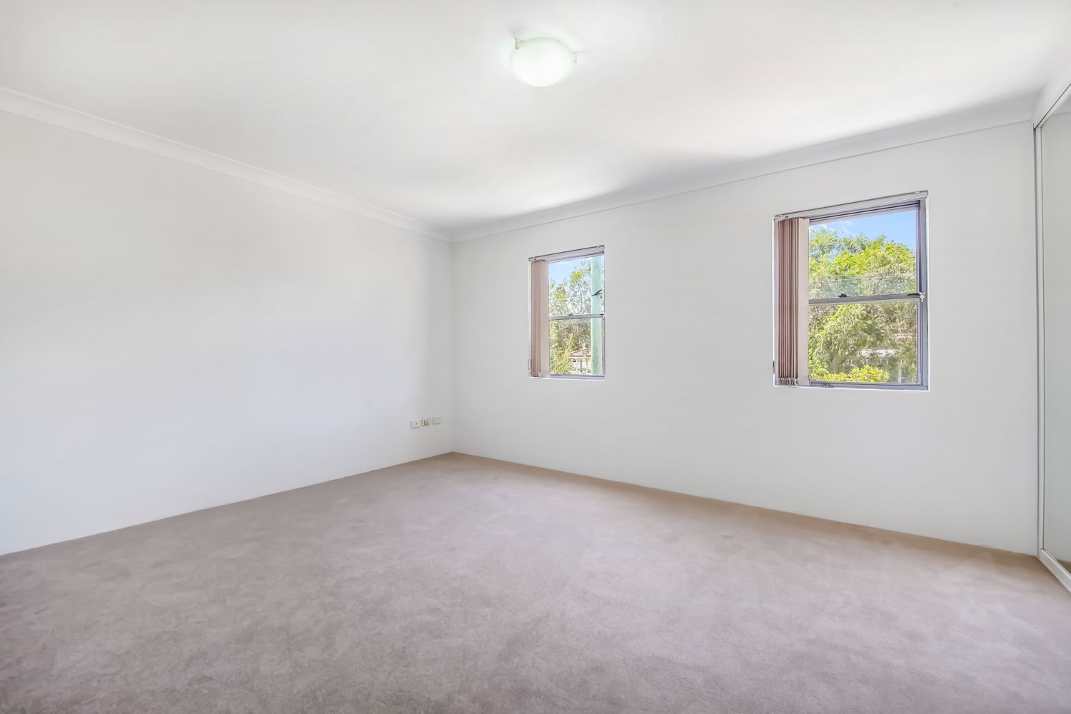 Three Bedroom Townhouse with Double Garage