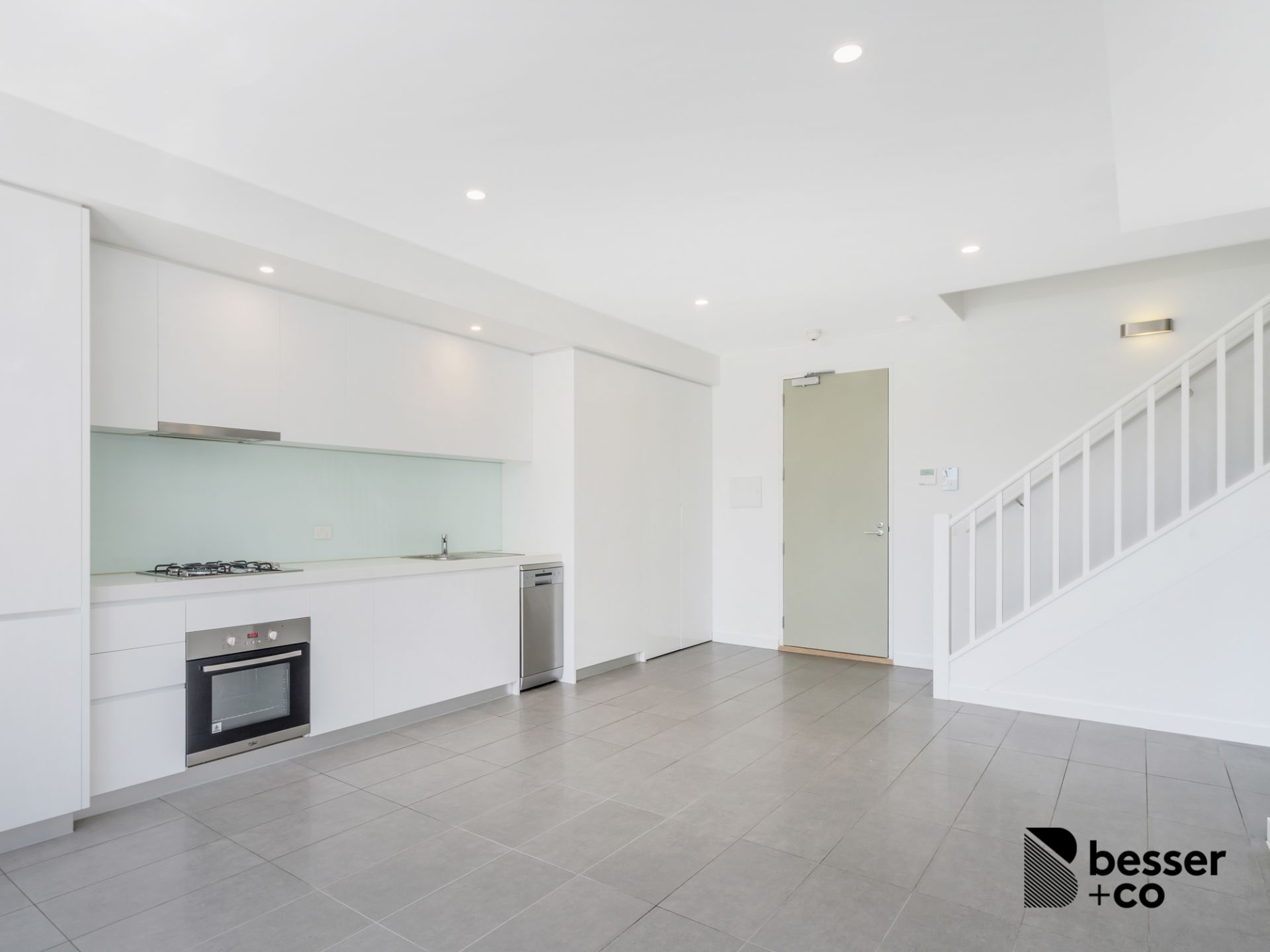 107/356 Carlisle Street, St Kilda East - Thumbnail 4