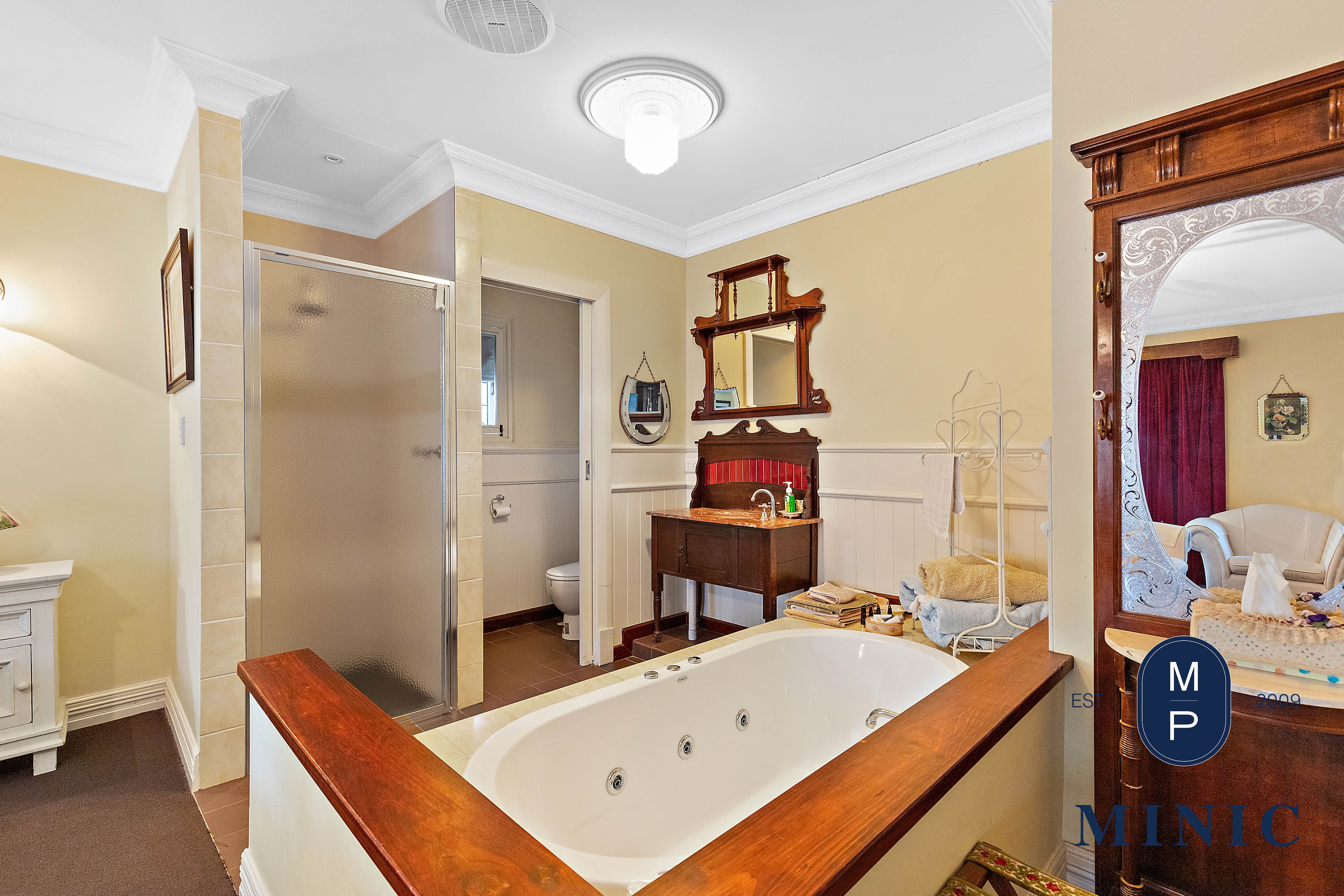 28 Binshaw Avenue, Byford
