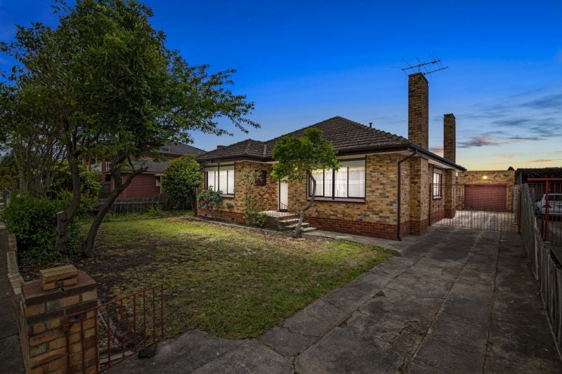 26 Central Avenue, Thomastown
